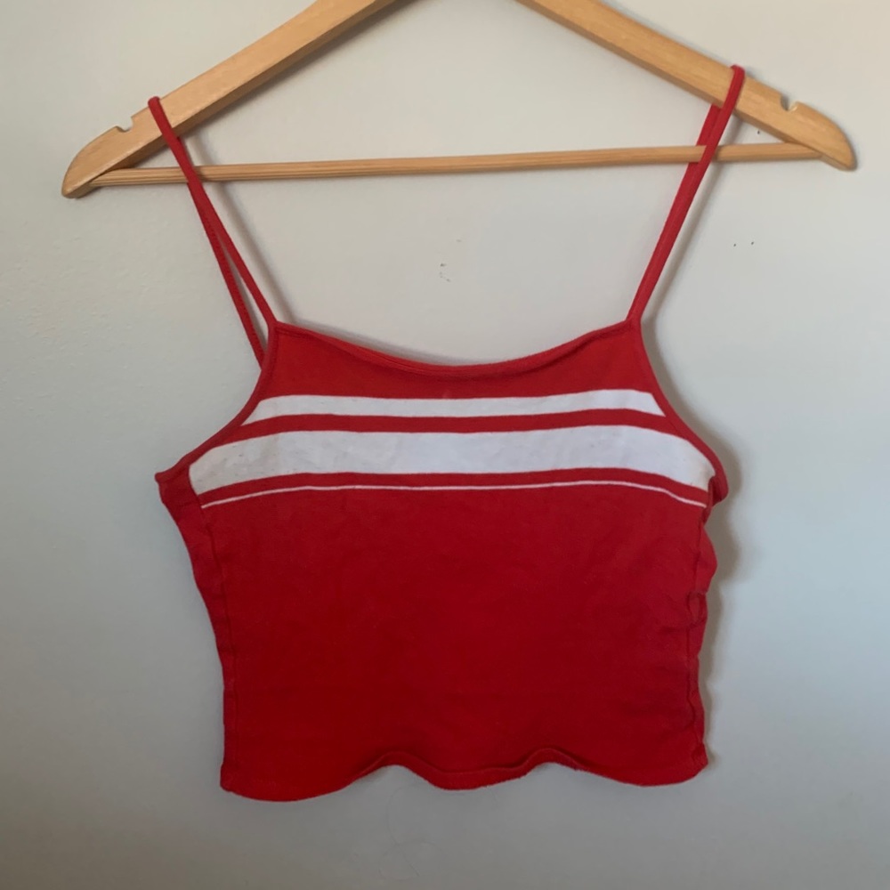 Garage size small red and white crop tank top